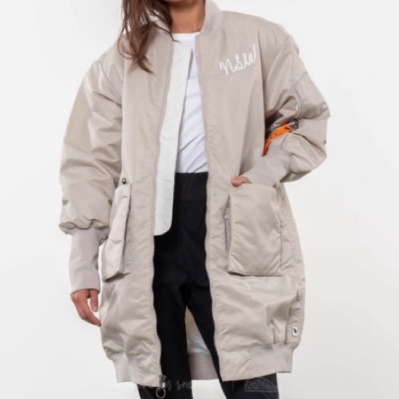 NIKE oversized bomber parka - Picture 2 of 8